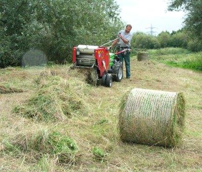 mini round bailer